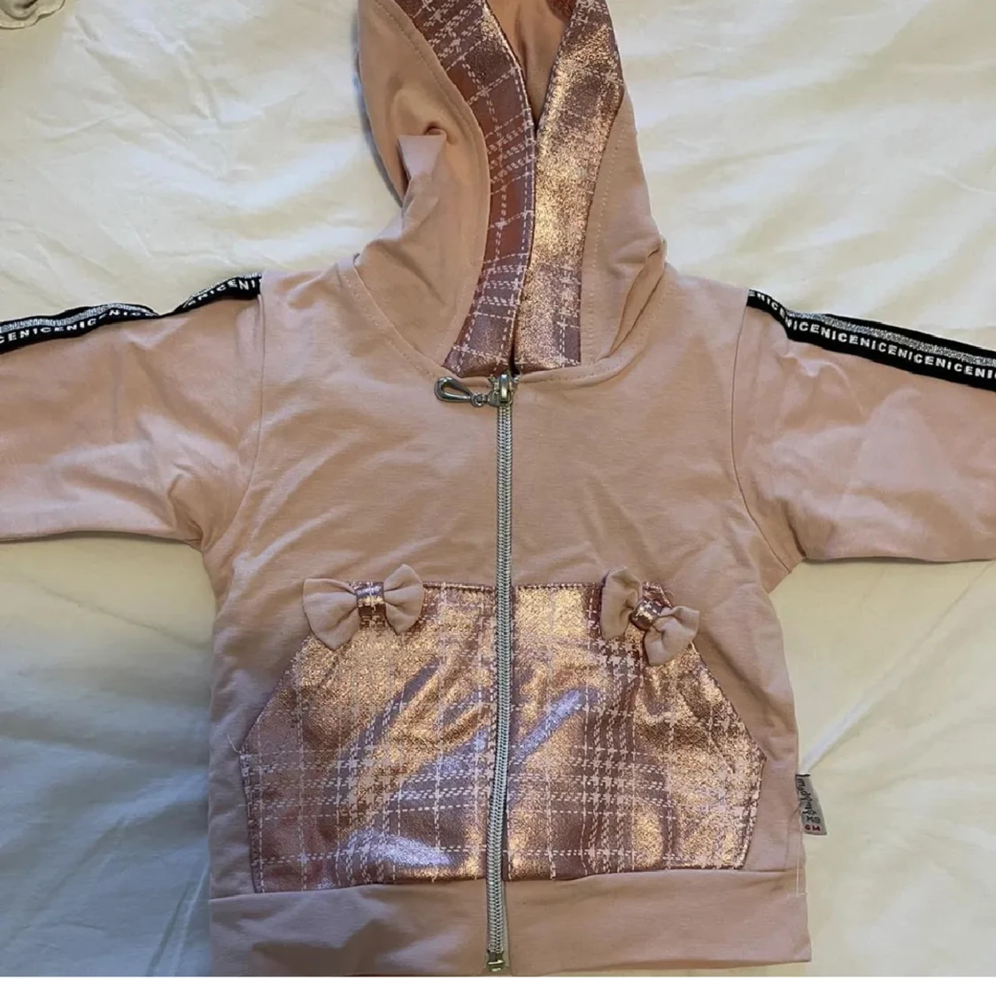 Bebiskläder 6-7 månader 