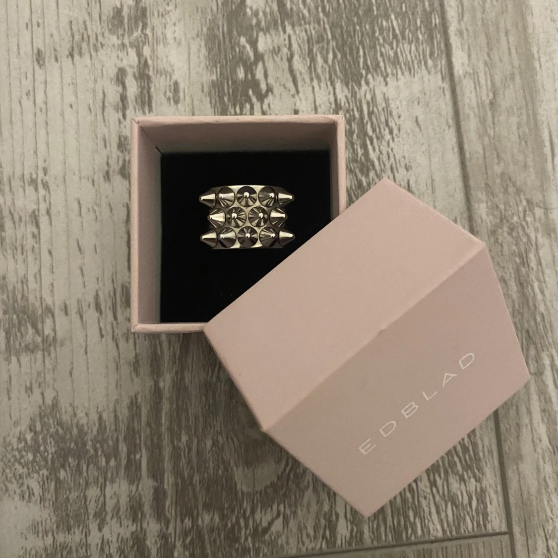 Edblad Peak Ring Steel 