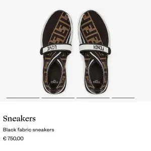 Säljer mina Fendi sneakers, stl 38, (tjej modell) köpta för 695€, ligger uppe nu på Fendis sida 750€. Skorna är köpta 2021 och är bara använda några månader dvs bra skick, inga skador eller märken.  Säljer för 3,5, kan gå ner i pris vid snabb affär. Äkta!