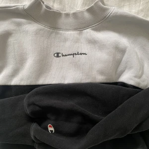 Champion sweatshirt  - Fin champion tröja, köpt för några år sen! Den är lite cropped. Skriv för fler bilder! 💖