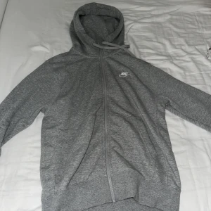 Nike Hoodie - Nike Hoodie för endast 599kr Helt Ny (Ej använd)