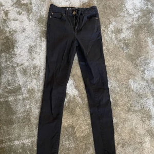 Svarta jeans - Bra skick