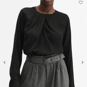 Blus twist&tango - Aldrig använd. Köpt för 1499 kr. Storlek 34