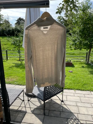 Jack and Jones half zip - Half zip från Jack and Jones  Storlek S Djur och Rökfritt hem Frakt eller mötas på plats Kom med bud annars med  Mitt pris 250 kr