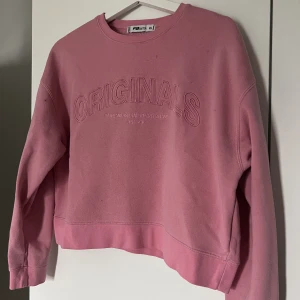 Hoodie från Newyorker - Rosa Hoodie från Newyorker, märke Fb Sister