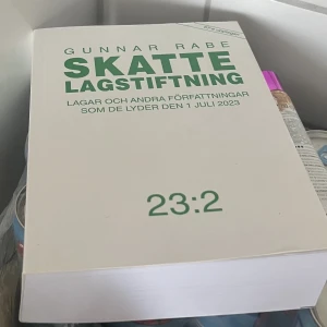 Skatte - Säljer helt ny bok 23:2