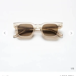 Chimi 04 ecru - Säljer mina chimi i modellen 04 färgen ecru. Skicket är som nya, säljer då jag tröttnat på de!