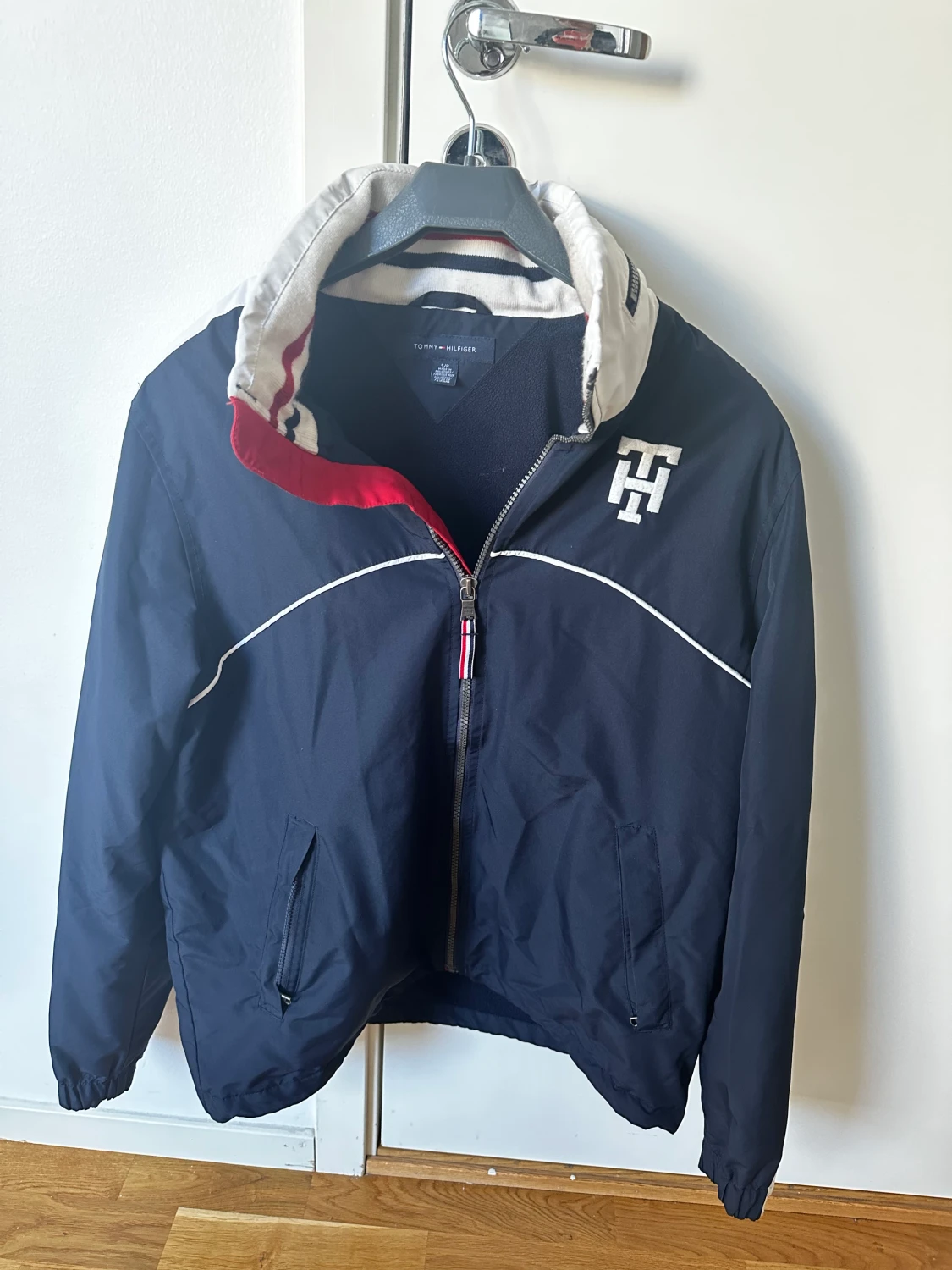 Tommy Jacka (gammal modell) 