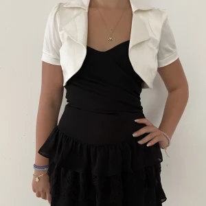 Bolero - Superfin bolero!⭐️ Passar storlek xs-s💓 