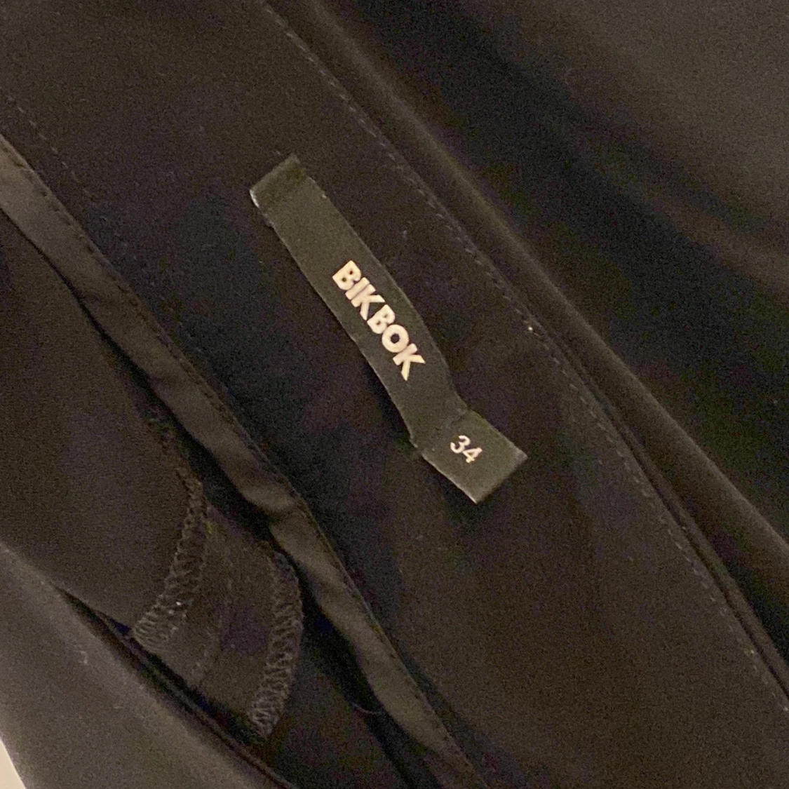 Kostymbyxor bikbok - 91