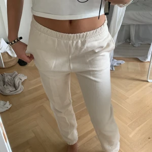 Mjukisbyxor  - Mjuskisbyxor från Gina Tricot