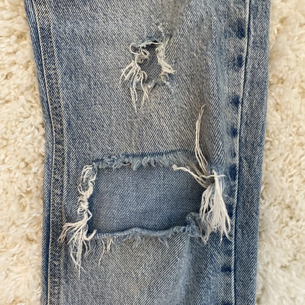 Ett par fina lågmidjade bootcut jeans . Jeans & Byxor.