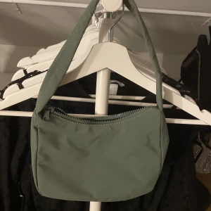 Söt väska - Väska från Gina tricot