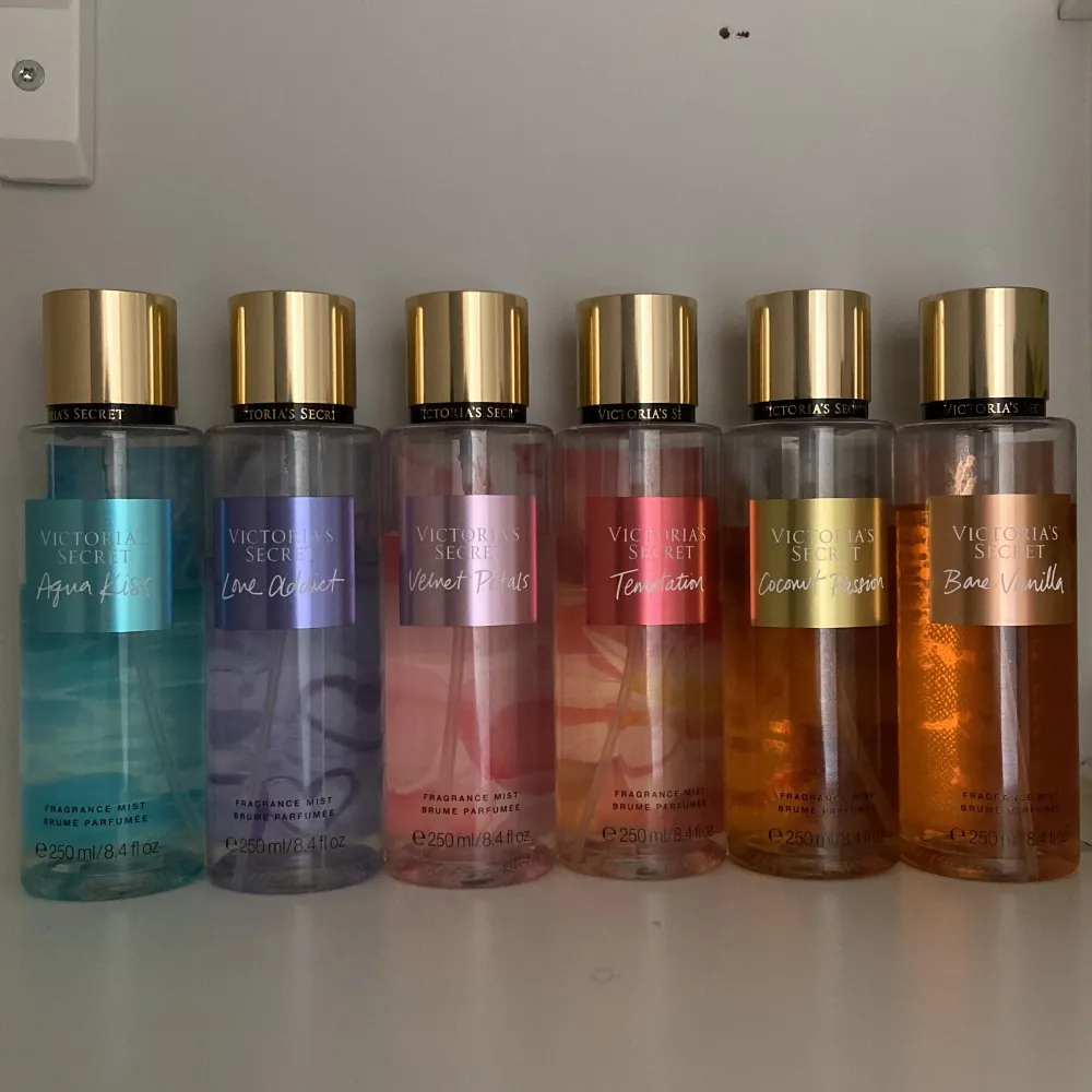 Säljer mina Victoria’s secret parfymer då de inte kommer till användning. Alla doftar jättegott💗95kr styck.   Alla är lite använda men det finns ändå mycket kvar i alla🥰. Övrigt.