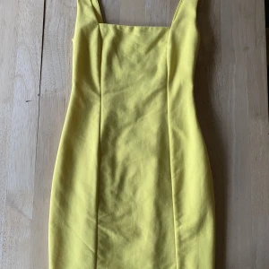 Klänning från Zara - Klänning från Zara i strl S