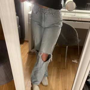 Säljer dessa fina byxor från gina - Fina i skicket 