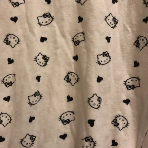 Capri byxor  - Halvlånga byxor Sköna hemma  