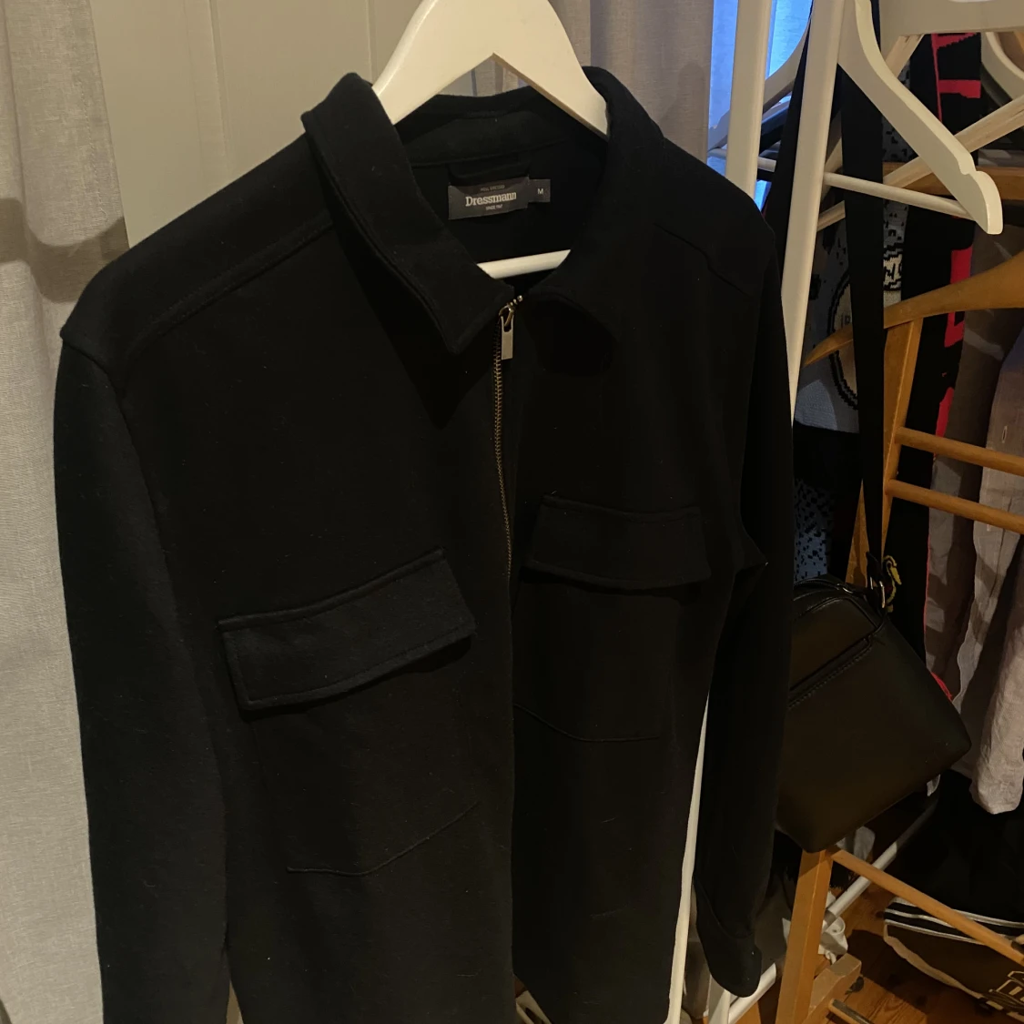 Svart overshirt - 90