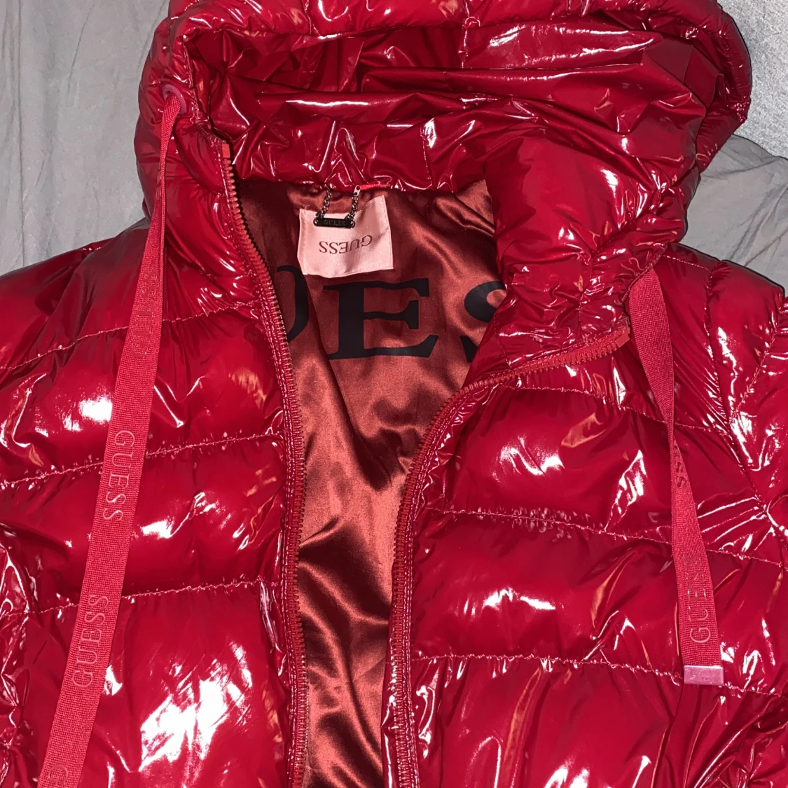  Guess jacka röd - 90