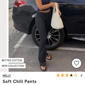 Yoga pants - Säljer mina svarta yoga pants i storlek Xxs. Oanvända , de var lite små på mig. Men längden var jätte bra 🥰