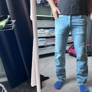 Levis 501 orginal - Levis 501 helt nya, storlek 31/32.