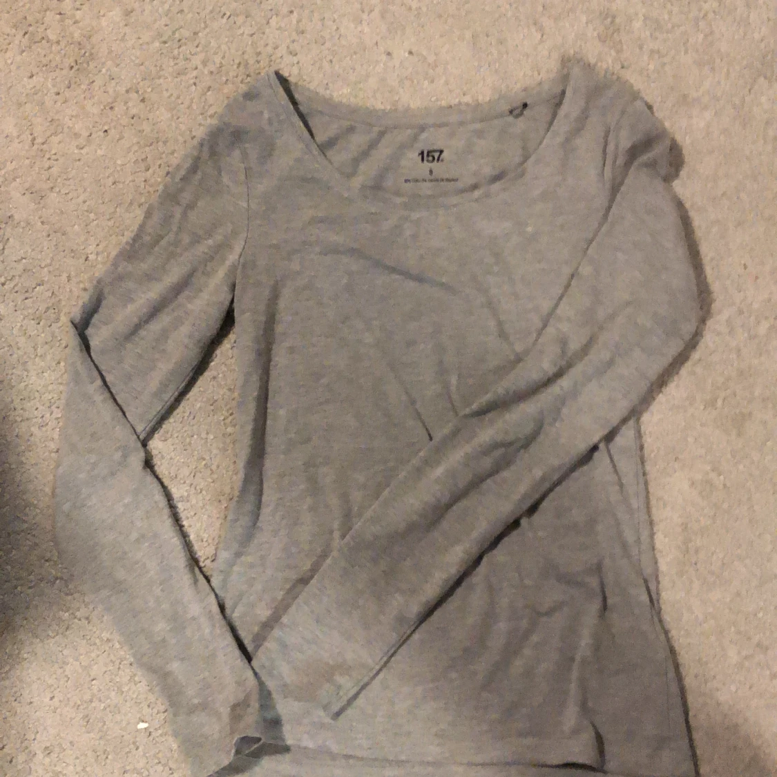 Grå långärmad  - 90