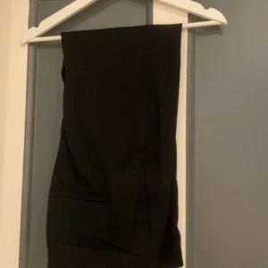 Kostymbyxor  - Använd 3 gånger 