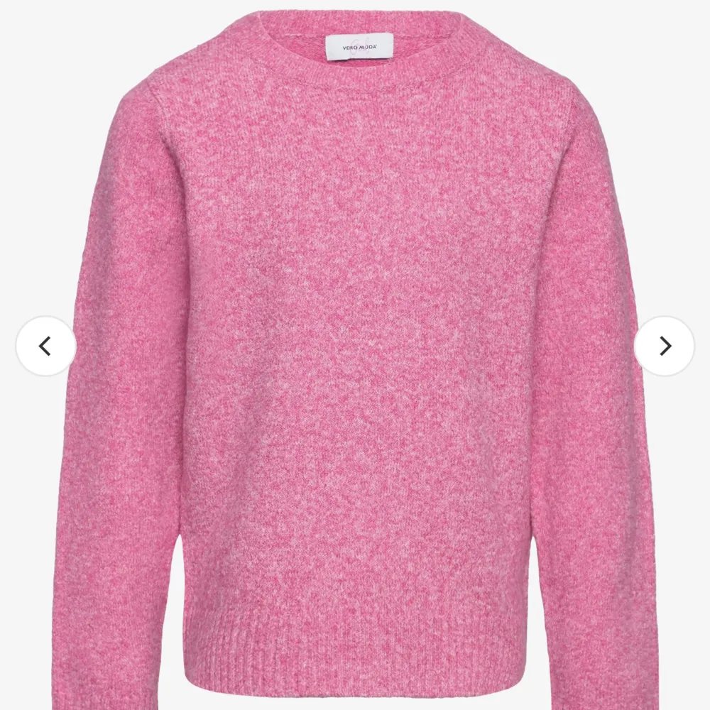 En rosa veromoda tröja, nästan aldrig använd 💗💘 (finns inga bilder på). Tröjor & Koftor.