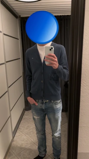 J.Lindberg cardigan - Riktigt snygg J.Lindeberg cardigan/blazer | Vuxit ur och därför säljs den | Storlek M (liten i storlek) | Ställ era frågor och funderingar om det finns!