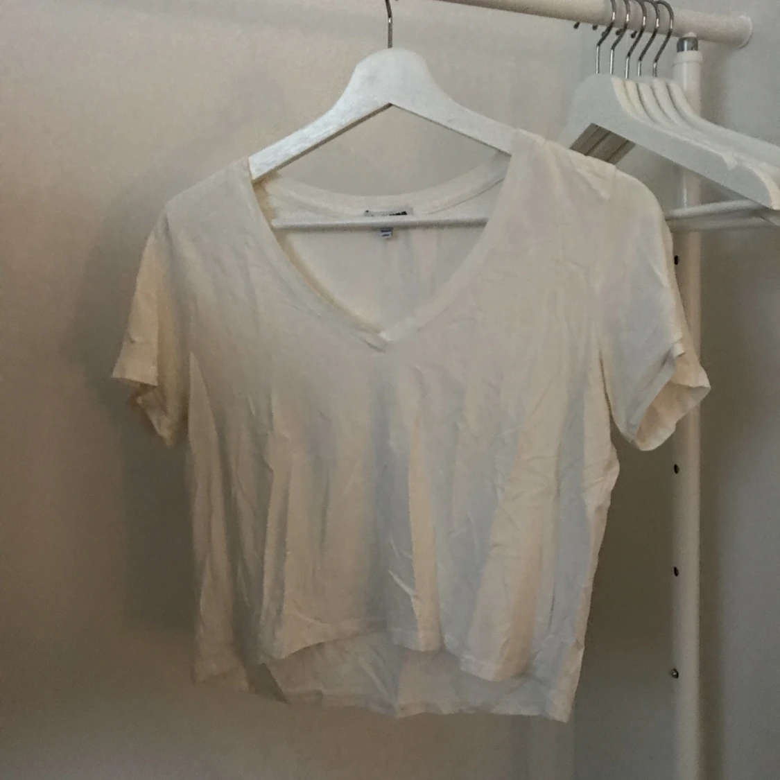 Kortärmad topp - Fashionnova  - 90