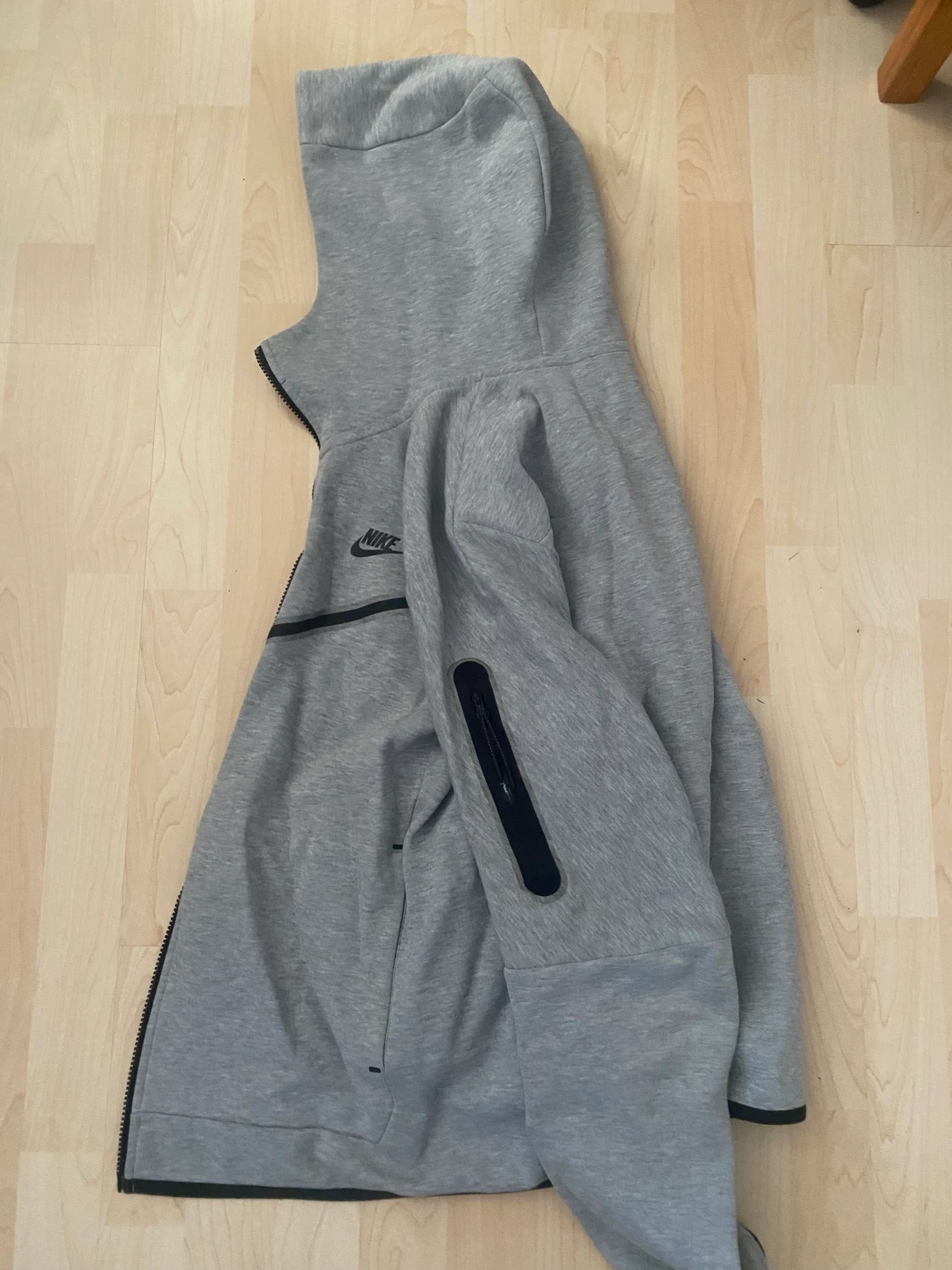 Nike tech fleece