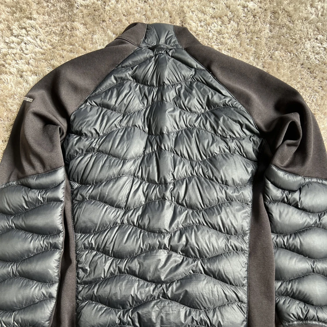 Peak performance hybrid jacka 