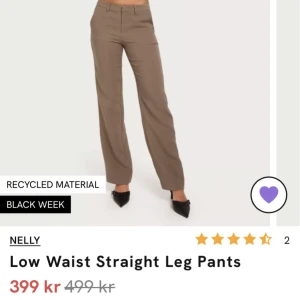 Nelly -kostymbyxor - Säljer dessa snygga kostymbyxor från Nelly i strl 40 då de tyvärr blir för korta för mig (jag är ca 177cm). Enbart använda vid ett tillfälle så i mycket fint skick!!