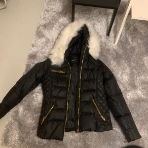 Rockandblue strl S - Rockandblue strl S, nyskick, knappt använd  Finns i Sthlm men kan tas till Bollnäs 