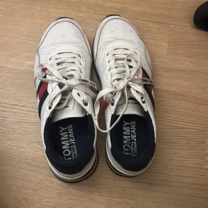 Tommy hilfiger shoes - Tommy shoes , great condition. Will be cleaned before sending.. original price: 549KR