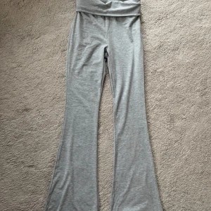 Yoga byxor  - Säljer mina yoga byxor då de tyvärr inte kommer till användning. 🩷