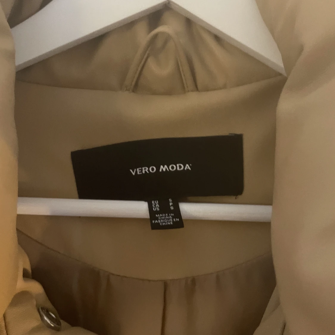 Fakeskinn jacka - 90