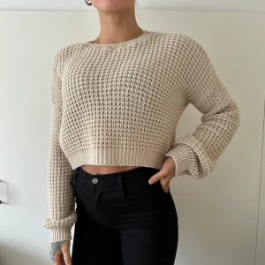 Stickad crop top - Knitted crop top