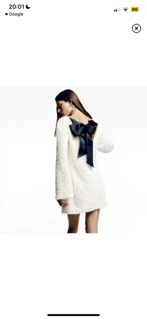 Paljett klänning - SÖKER denna fina klänningen från hm. Söker st xs eller s och kan betala 500-700. Hör av dig om du är intresserad att sälja💗💗💗💗