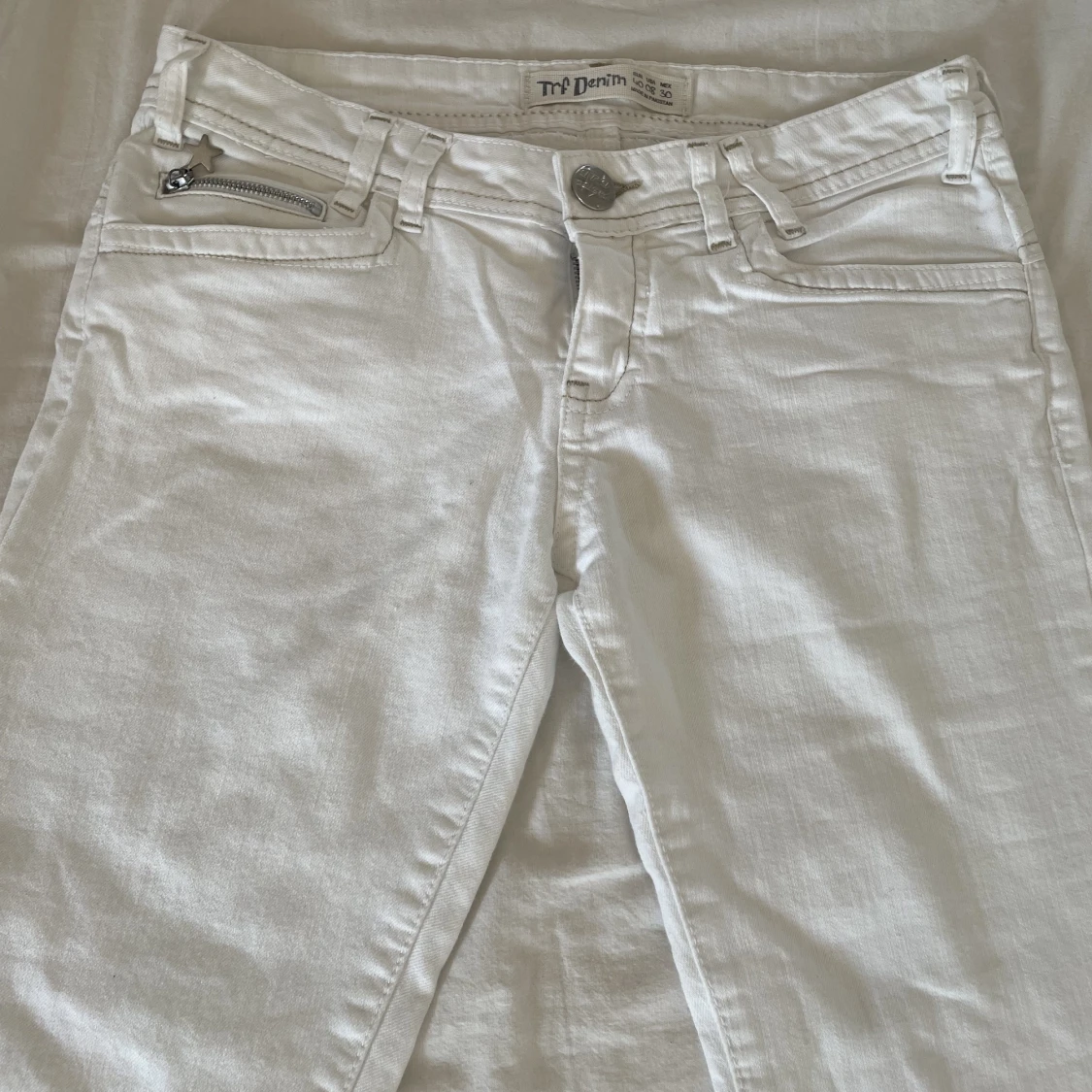 Vita lågmidjade Jeans - 91