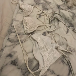 Bikini - En vit bikin ifrån stadium, använd några få gånger. Sitter jätte fint på