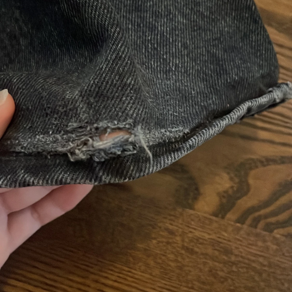 Svarta högmidjade jeans  - 91