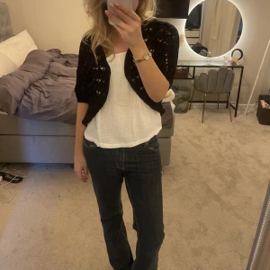 Bolero kofta - Jätte fin bolero/kofta som är snyggt till allt