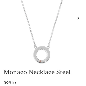 Edblad halsband  - Säljer detta super fina halsband från Edblad. Aldrig använt. Nypris: 399kr, Säljer: 250kr