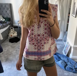 Superfin tröja - Superfin tröja som är i nyskick!!😍😍(lånade bilder)