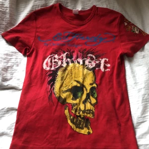 Ed hardy T-shirt - Ed hardy tröja i bra skick! 