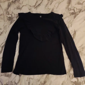 #stockholmstil - Svart tröja stockholm stil