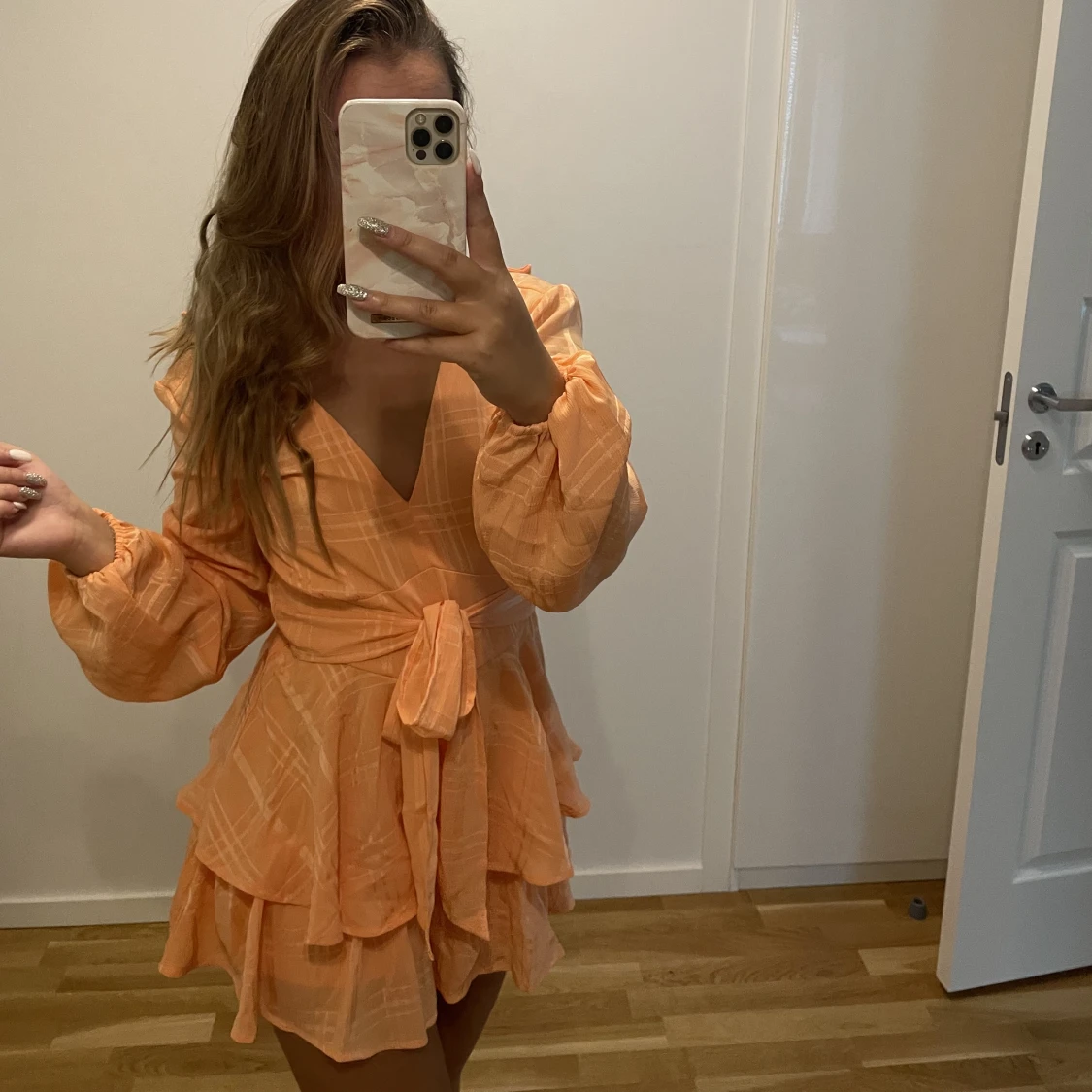 Orange klänning  - 91