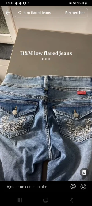 Miss me dupe - Super snygga byxor från h&m, båda low waist och bootcut. Säljer pga de inte anvönds och är för stora tyvärr. helt oanvönda nästan bara provat på. Storlek M/38