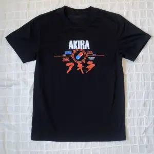 Akira t-shirt strl. M